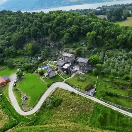 Alloggio per agriturismo Borgo Erbiola *