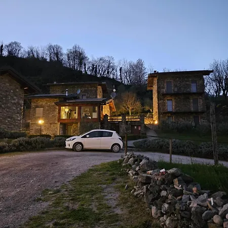 Alloggio per agriturismo Borgo Erbiola *